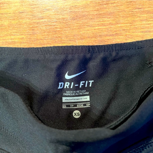 Nike Dri Fit athletic pants, straight leg Yoga Pants - Picture 3 of 5
